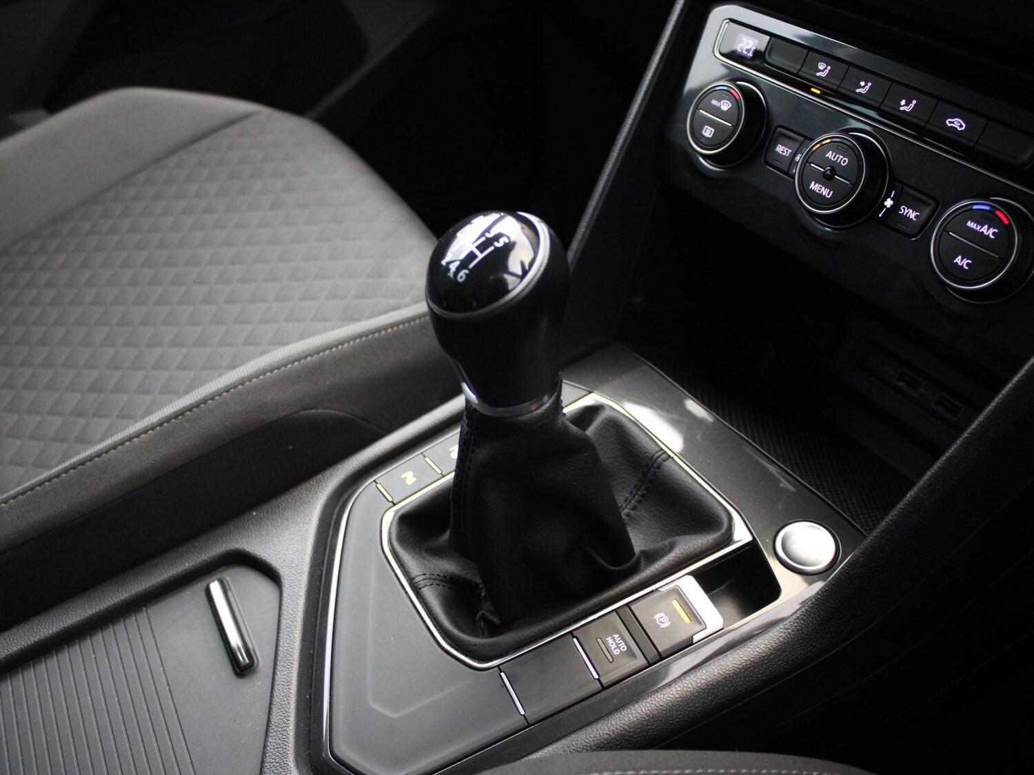 Used Volkswagen Tiguan 2019 for sale - 77514769: Photo 32