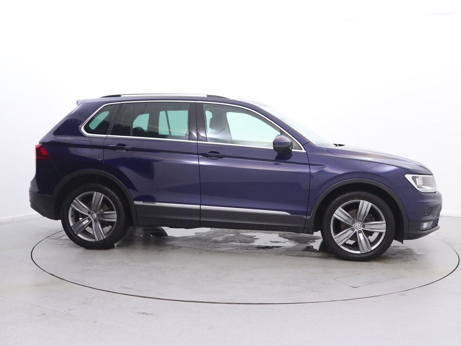 Used Volkswagen Tiguan 2019 for sale - 77514769: Photo 8