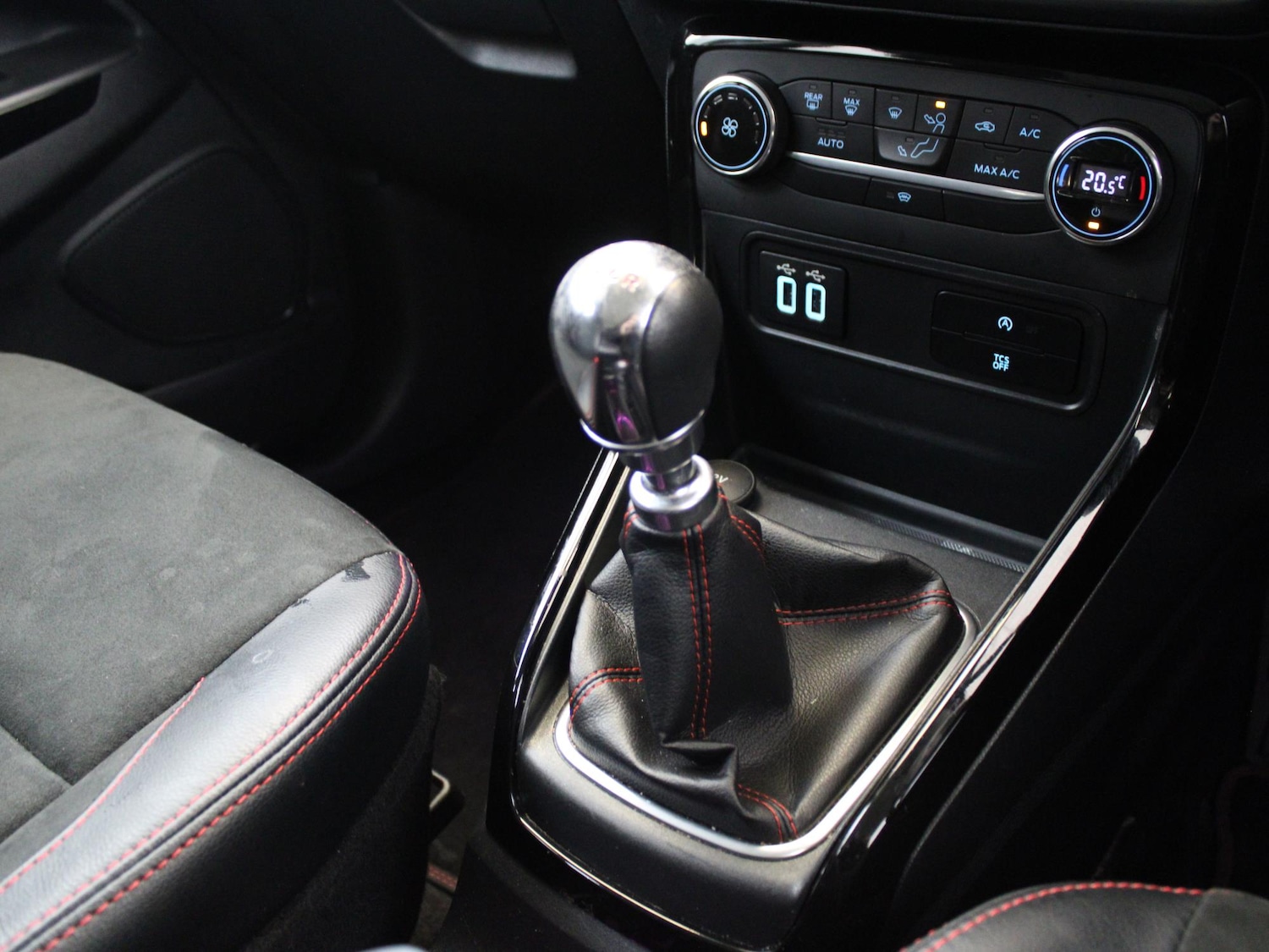 Used Ford Ecosport 2020 for sale - 77206671: Photo 26