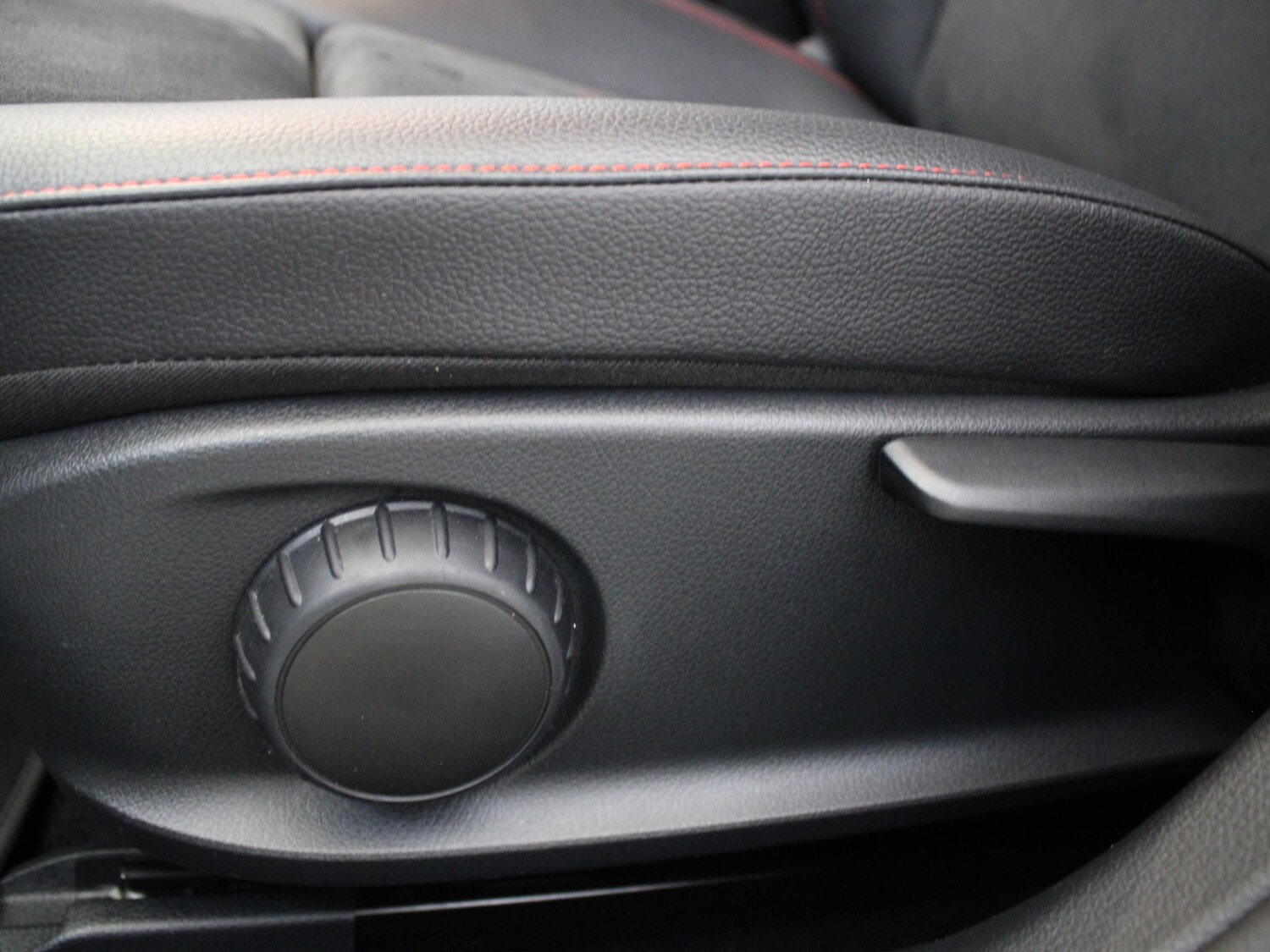 Used Mercedes-Benz A-Class 2019 for sale - 76391023: Photo 12