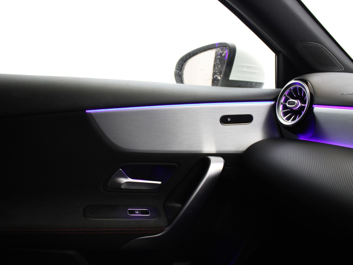 Used Mercedes-Benz A-Class 2019 for sale - 76391023: Photo 32