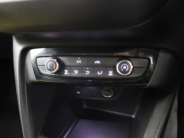 Used Vauxhall Corsa 2022 for sale - 76047399: Photo 22