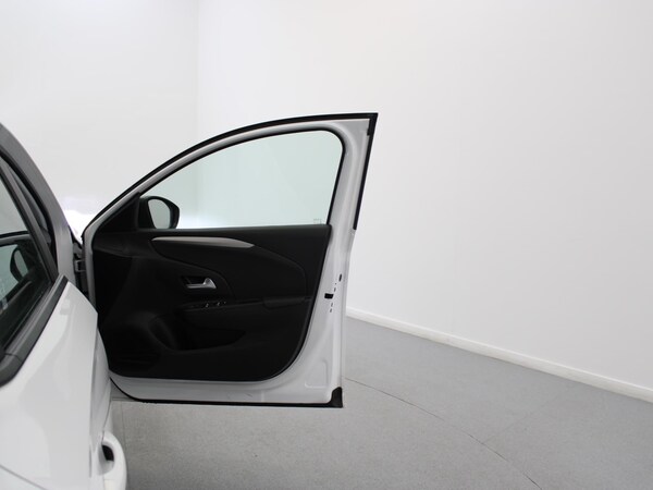 Used Vauxhall Corsa 2022 for sale - 76047399: Photo 28