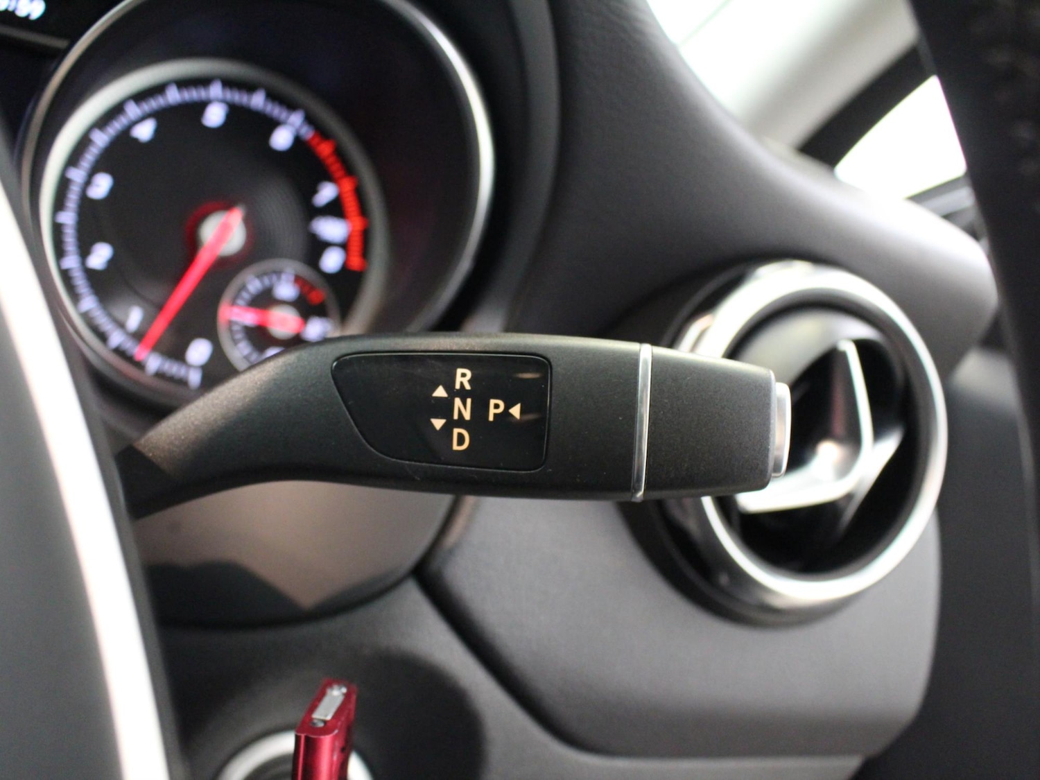 Used Mercedes-Benz GLA 2019 for sale - 76502903: Photo 30