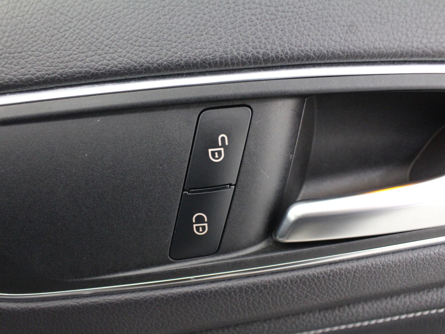 Used Mercedes-Benz GLA 2019 for sale - 76502903: Photo 34