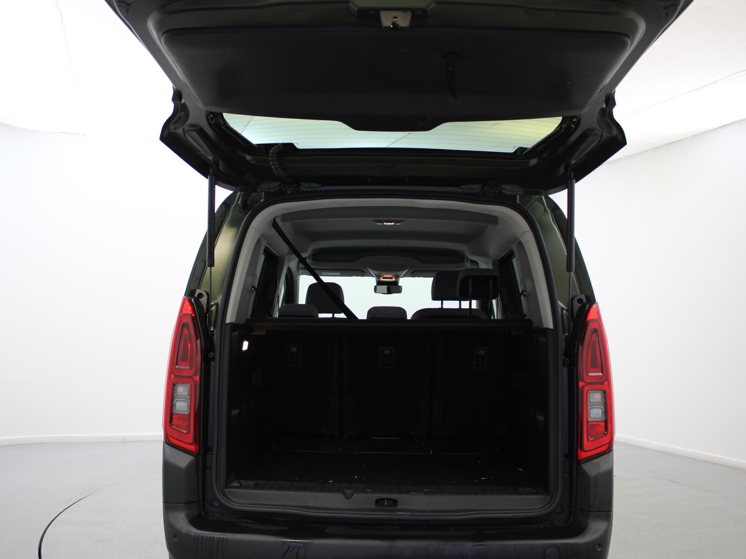 Used Citroen Berlingo 2024 for sale - 76789581: Photo 28