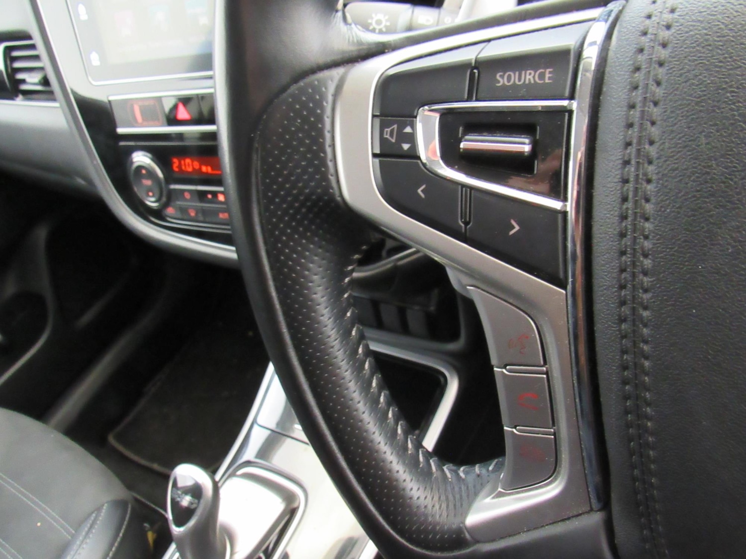 Used Mitsubishi Outlander 2019 for sale - 78177970: Photo 23