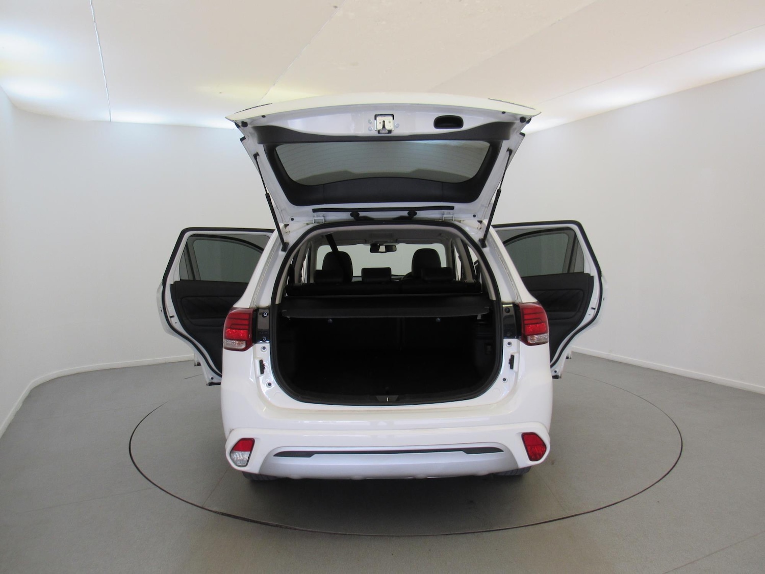 Used Mitsubishi Outlander 2019 for sale - 78177970: Photo 30