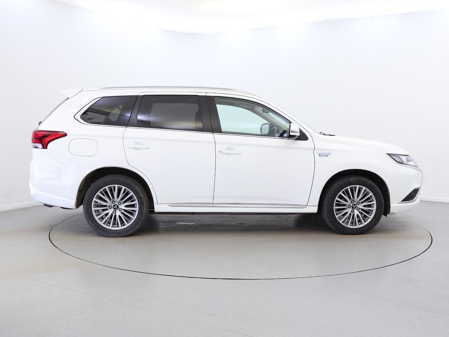 Used Mitsubishi Outlander 2019 for sale - 78177970: Photo 8