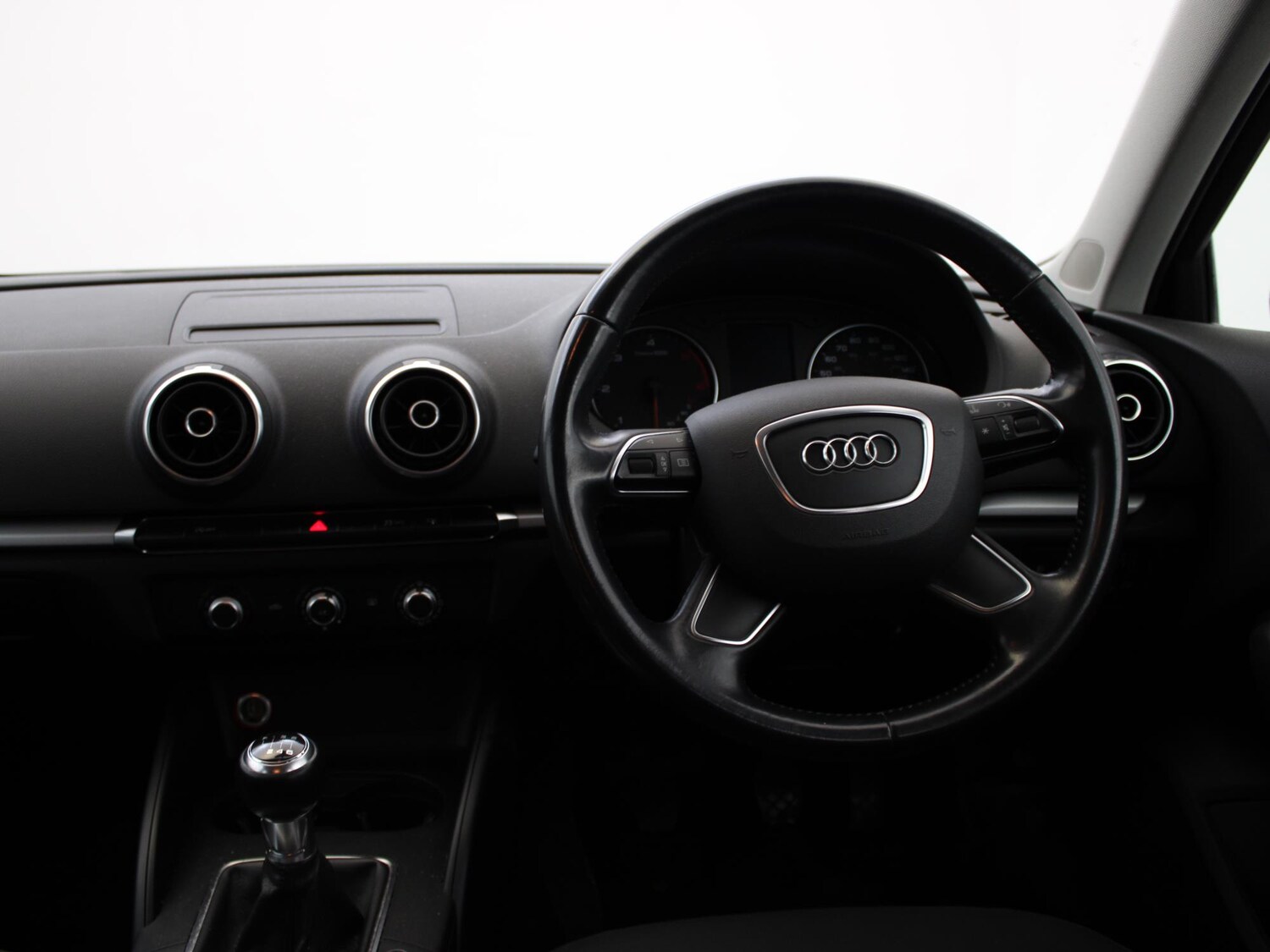 Used Audi A3 2014 for sale - 77787408: Photo 11