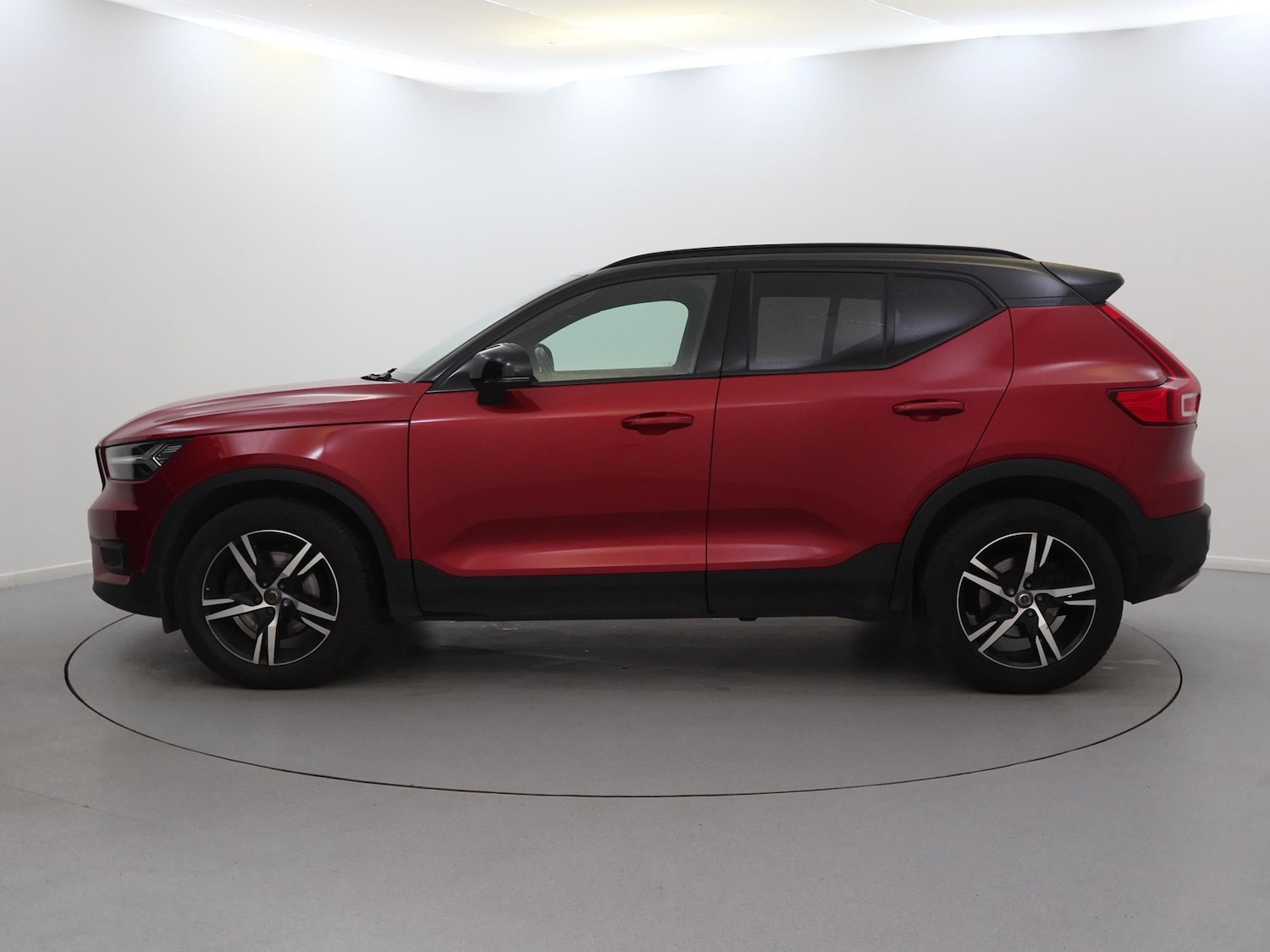Used Volvo XC40 2020 for sale - 77294708: Photo 4