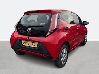Used Toyota AYGO 2018 for sale - 76274674: Photo