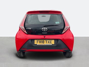 Used Toyota AYGO 2018 for sale - 76274674: Photo