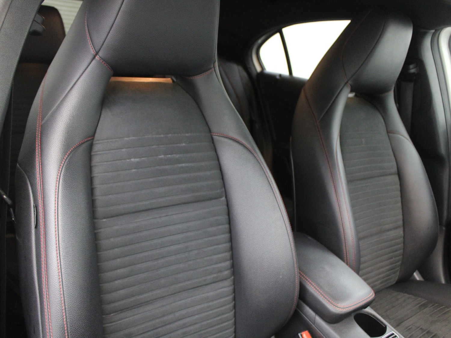 Used Mercedes-Benz A-Class 2017 for sale - 76564745: Photo 10