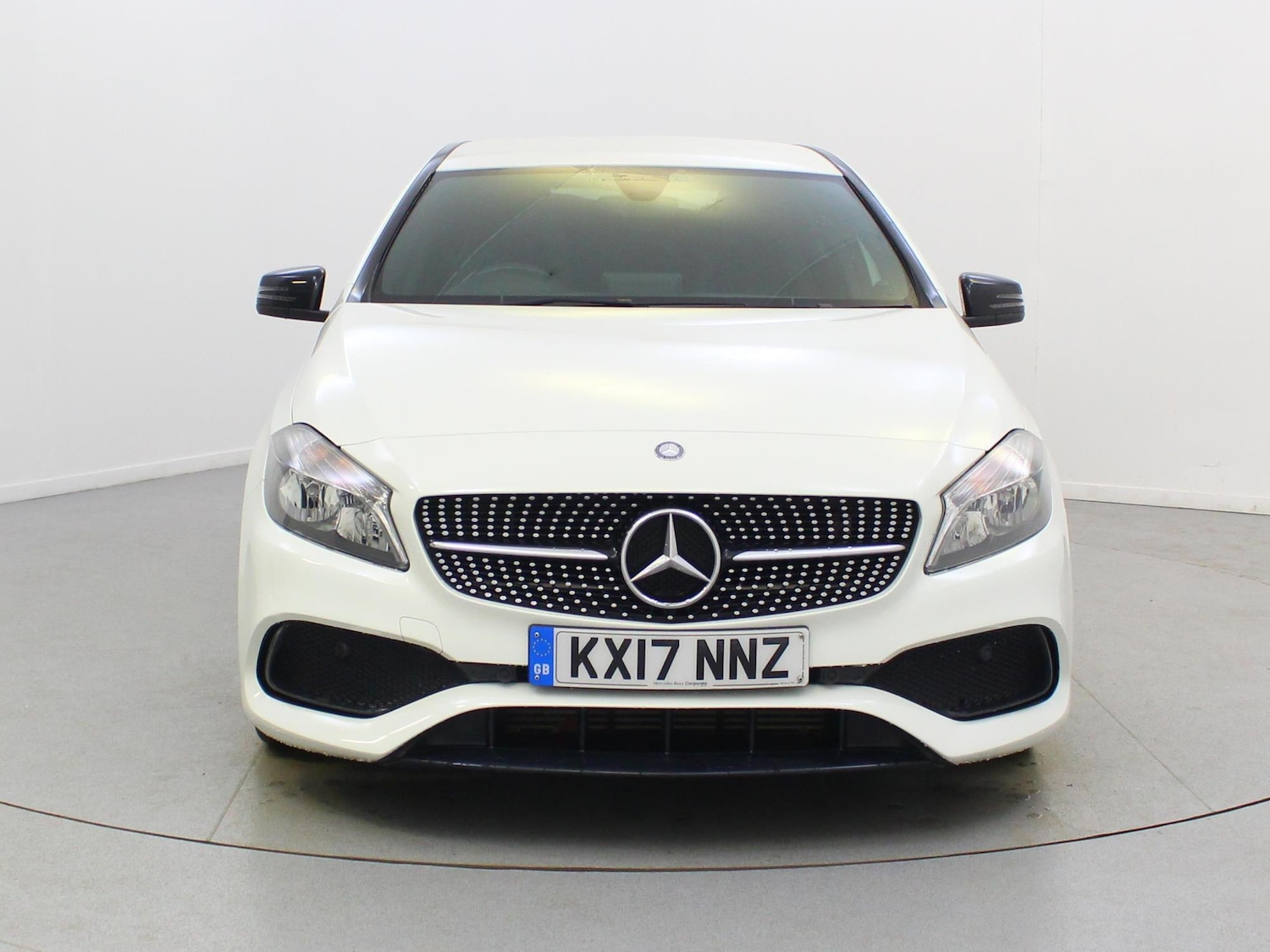 Used Mercedes-Benz A-Class 2017 for sale - 76564745: Photo 2