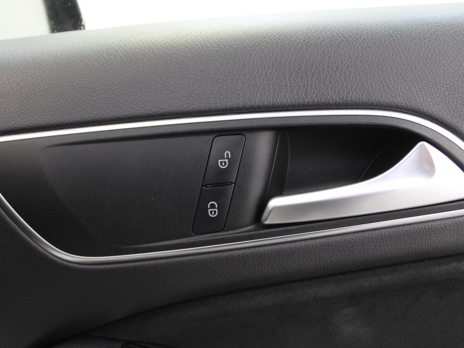 Used Mercedes-Benz A-Class 2017 for sale - 76564745: Photo 25