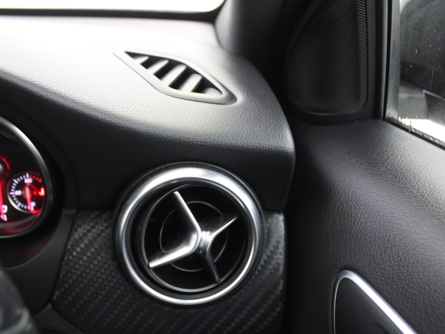 Used Mercedes-Benz A-Class 2017 for sale - 76564745: Photo 42