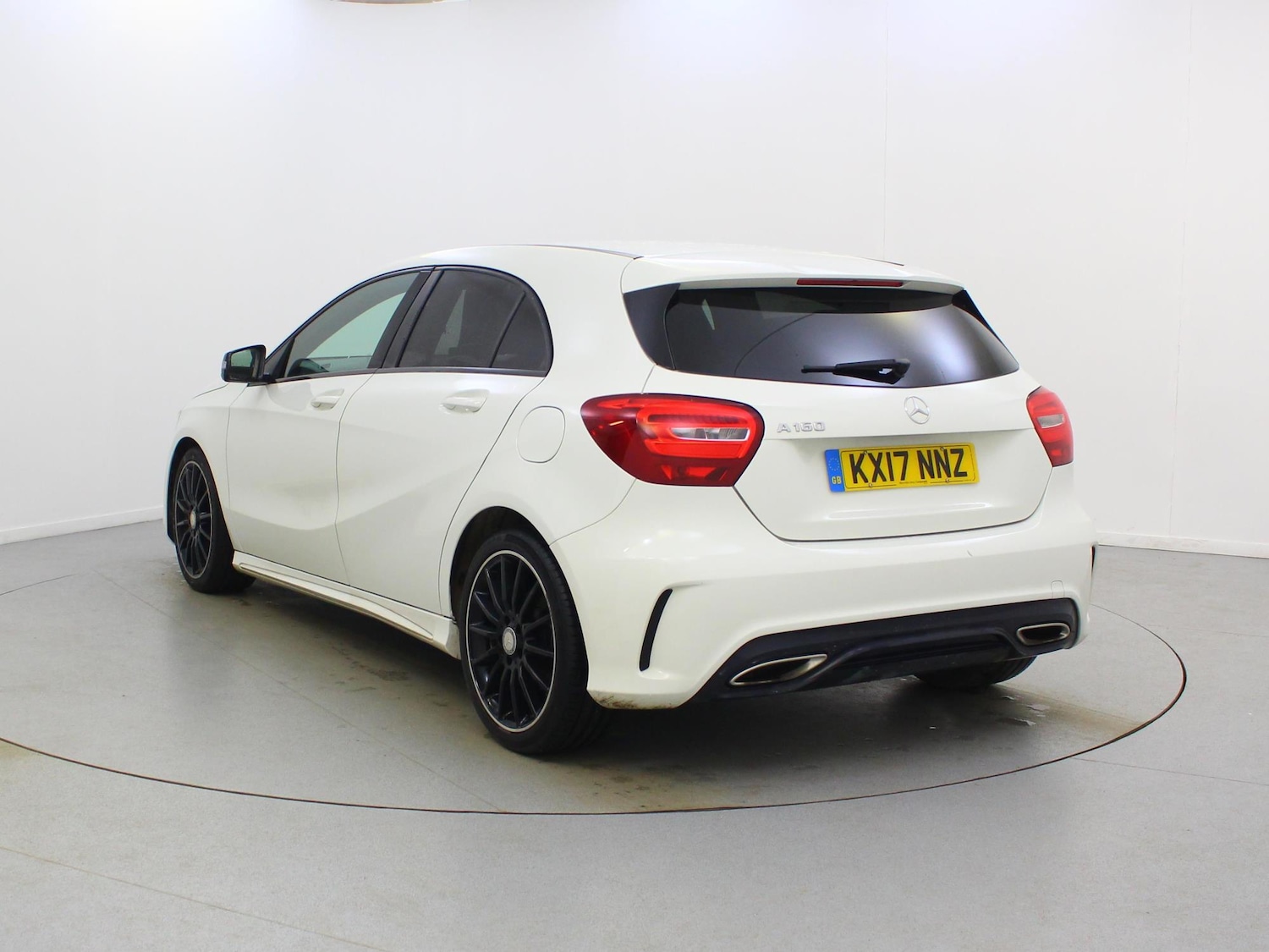 Used Mercedes-Benz A-Class 2017 for sale - 76564745: Photo 5