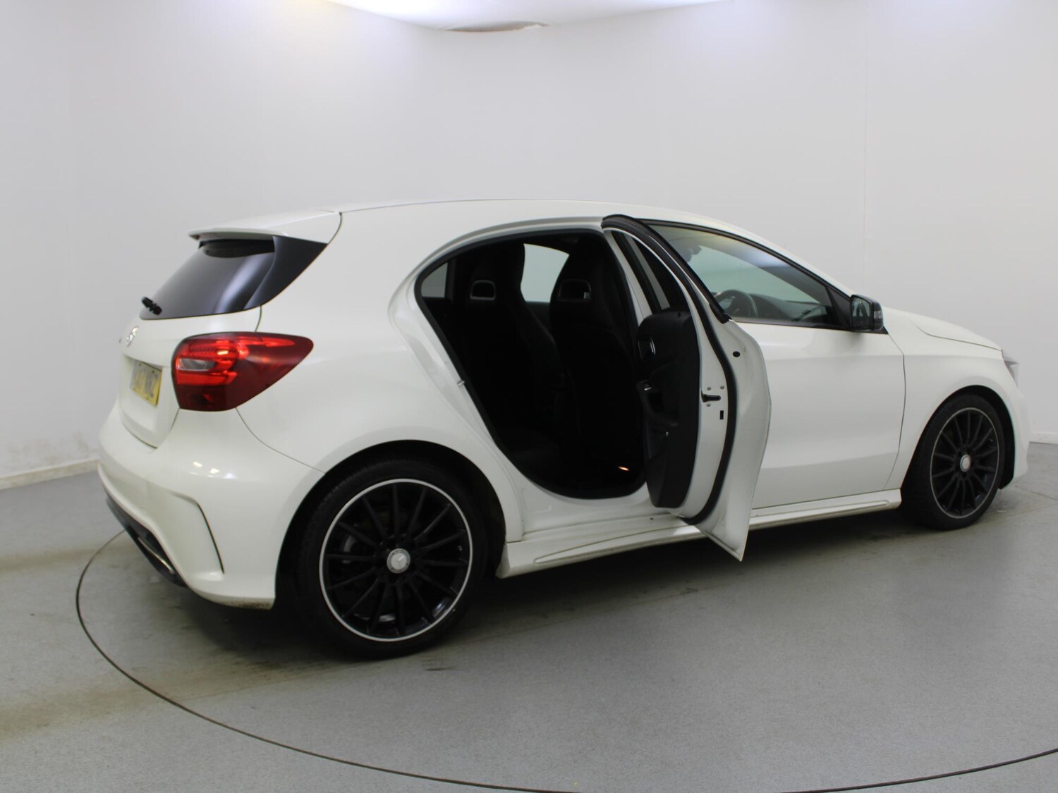 Used Mercedes-Benz A-Class 2017 for sale - 76564745: Photo 56