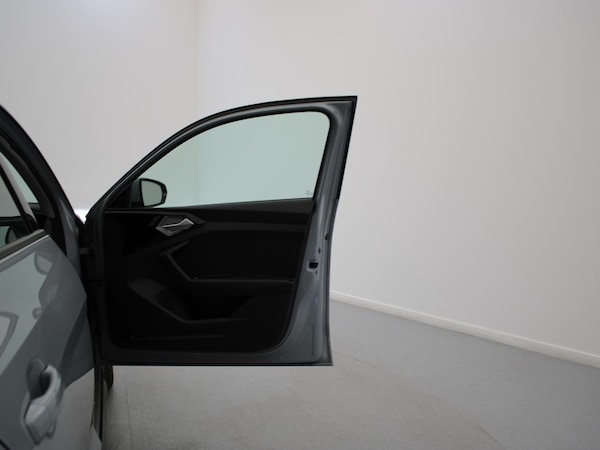 Used Audi A1 2020 for sale - 76316267: Photo 32