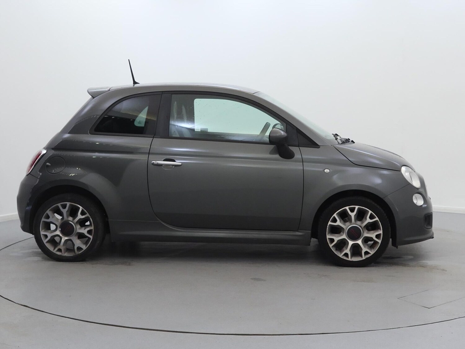 Used Fiat 500 2015 for sale - 77787405: Photo 8
