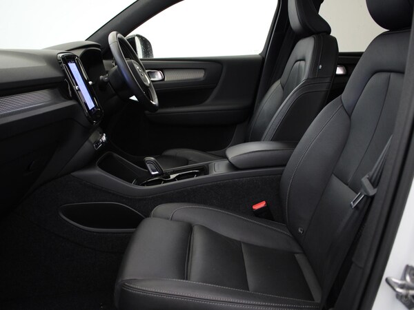 Used Volvo XC40 2021 for sale - 74950878: Photo 10