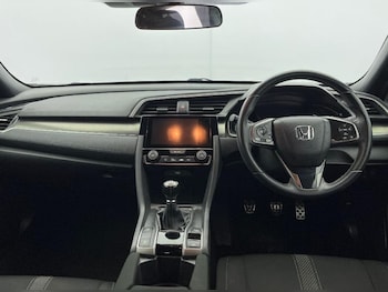 Used Honda Civic 2018 for sale - 77795755: Photo