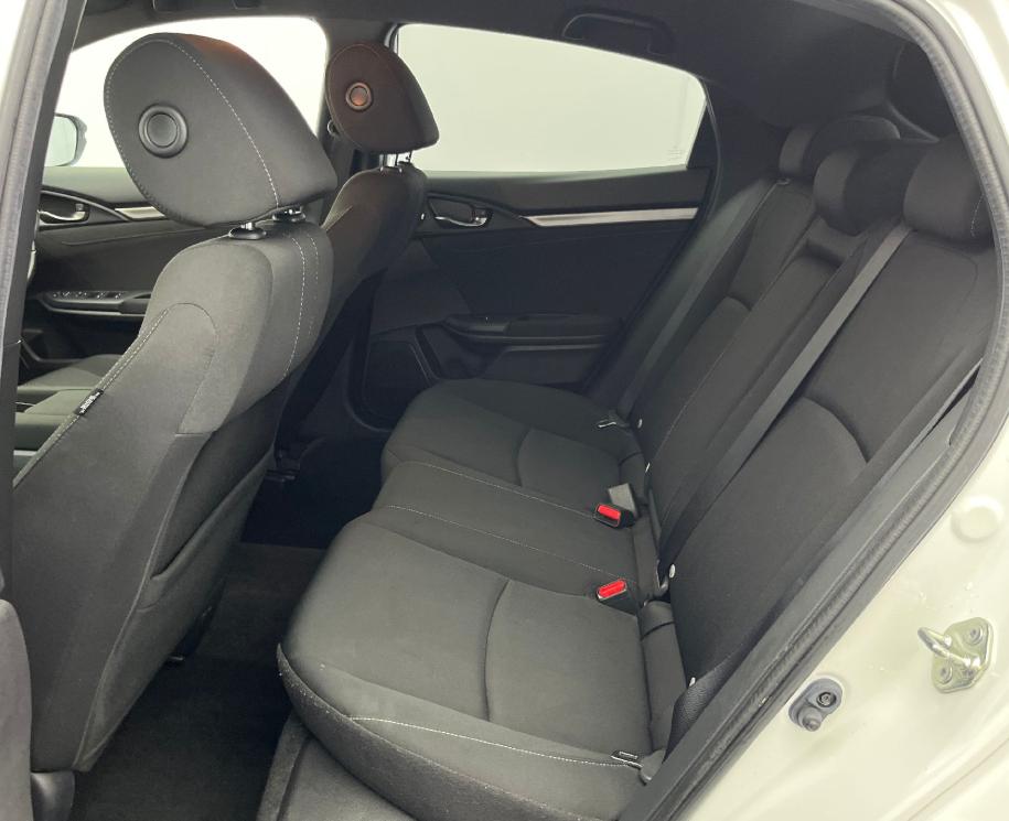 Used Honda Civic 2018 for sale - 77795755: Photo 6