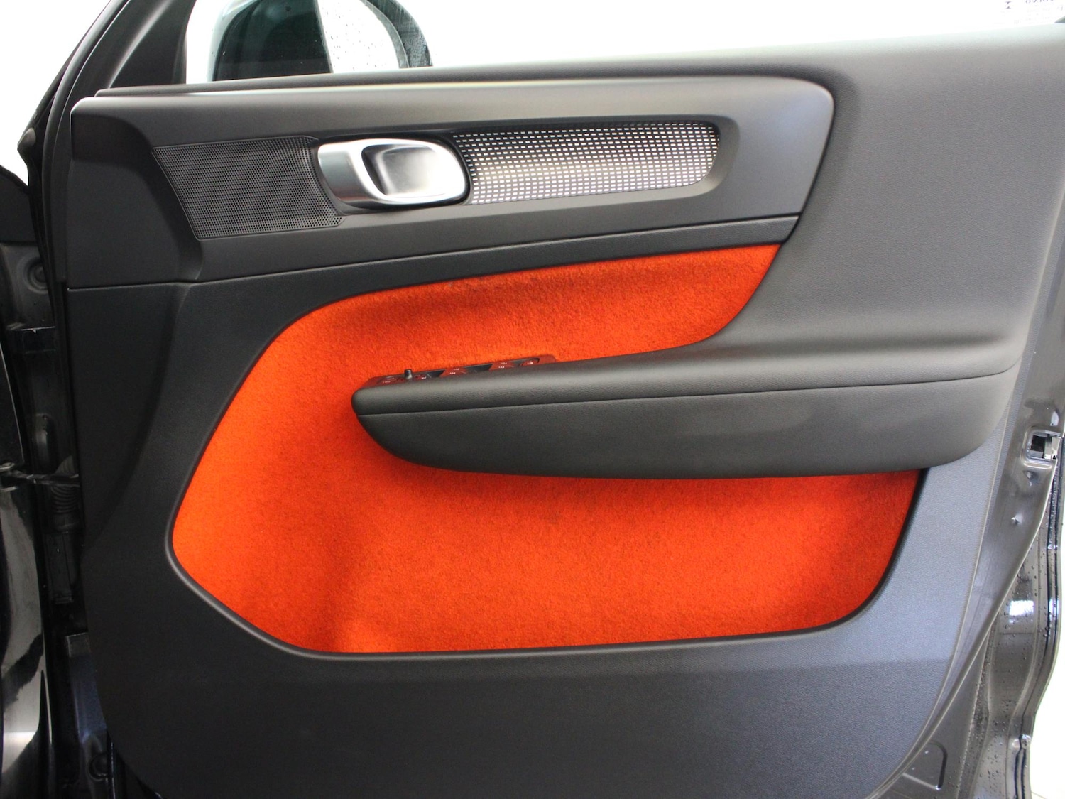 Used Volvo XC40 2019 for sale - 78122485: Photo 25