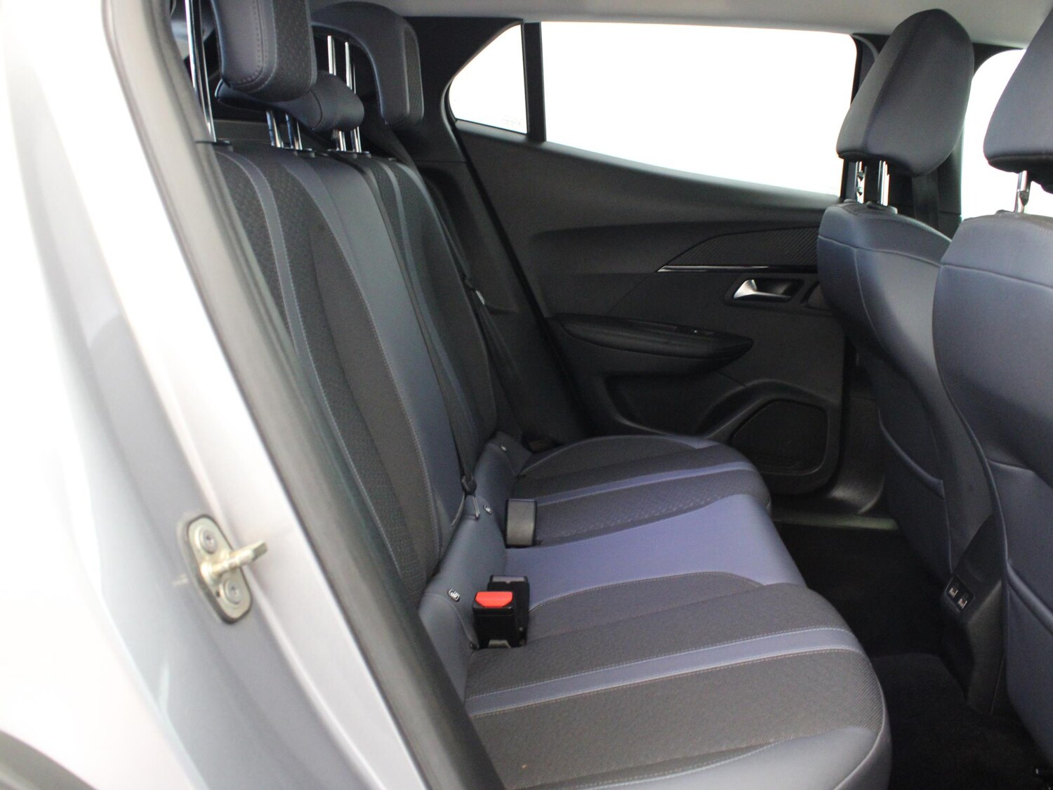 Used Peugeot 2008 2020 for sale - 76016454: Photo 12