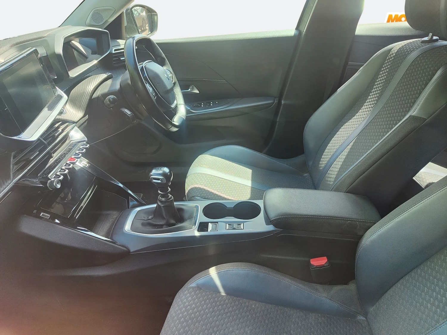 Used Peugeot 2008 2020 for sale - 76016454: Photo 4