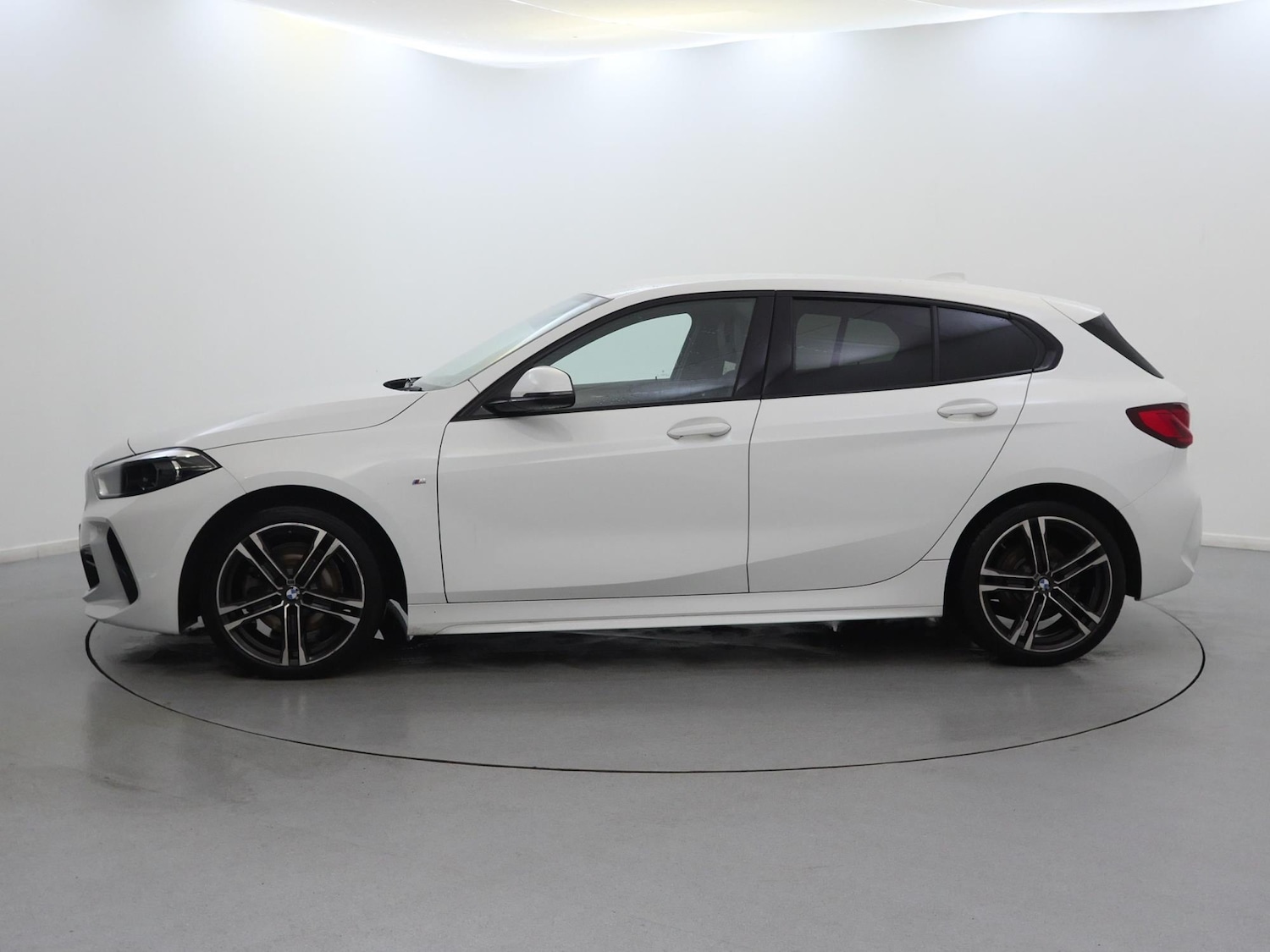 Used BMW 1 Series 2023 for sale - 76316286: Photo 4