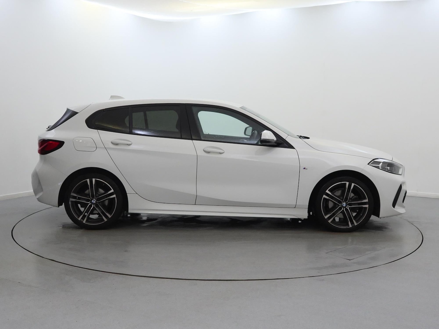 Used BMW 1 Series 2023 for sale - 76316286: Photo 8