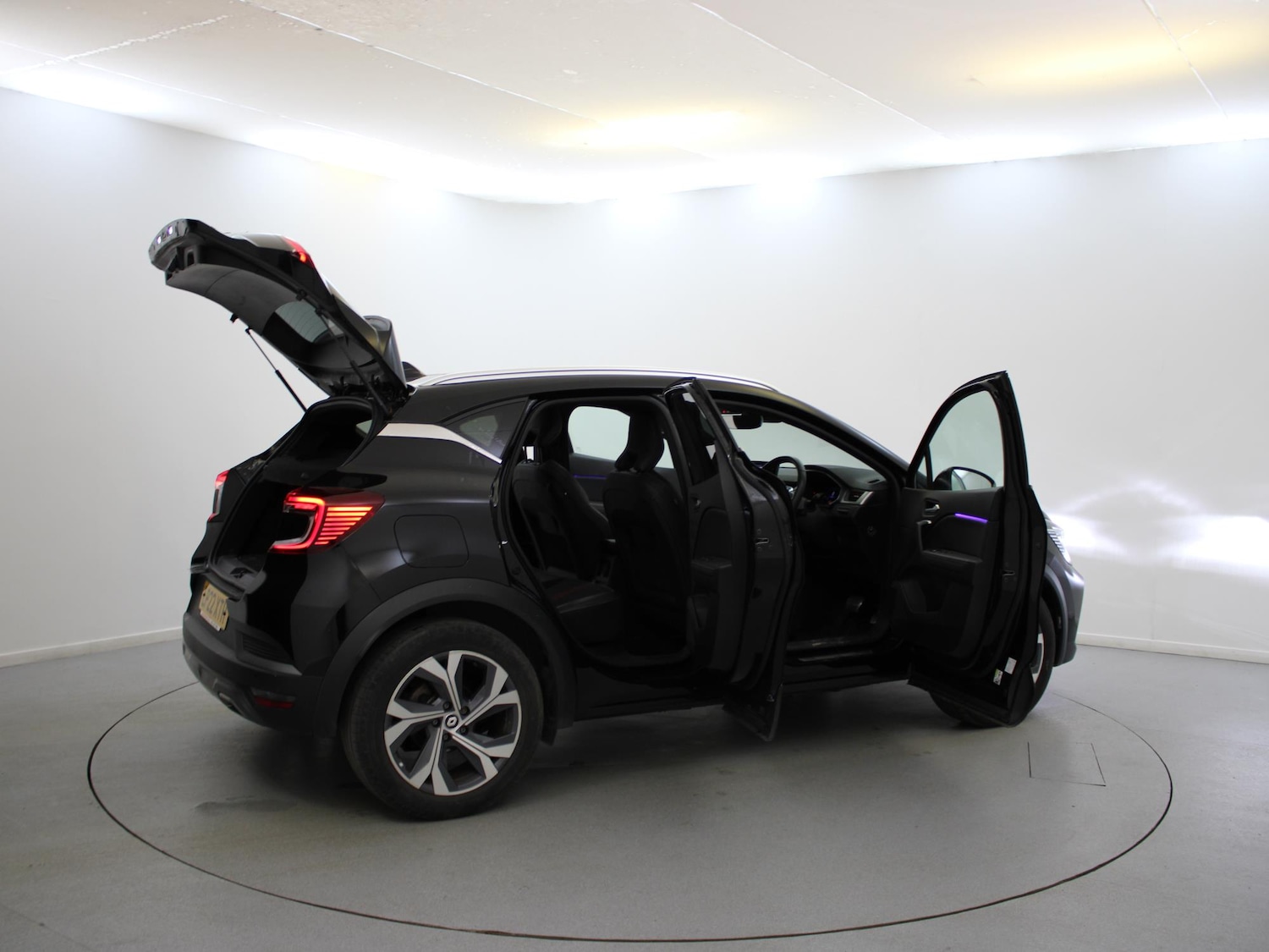 Used Renault Captur 2022 for sale - 76097387: Photo 37