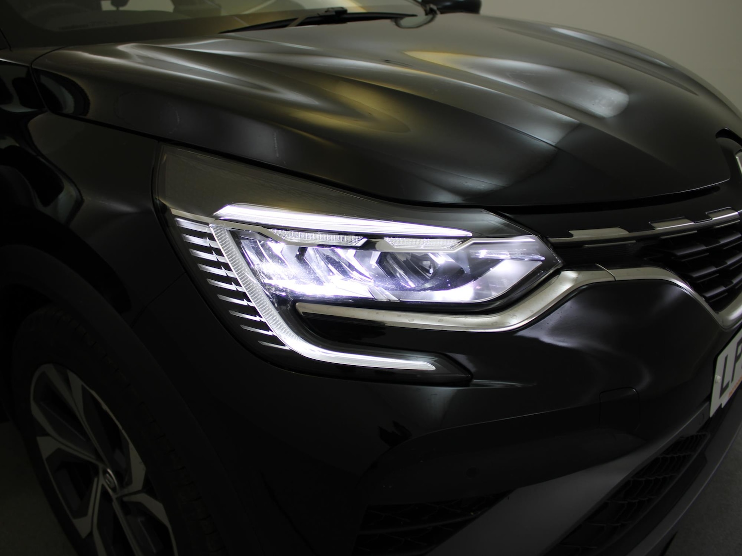 Used Renault Captur 2022 for sale - 76097387: Photo 38