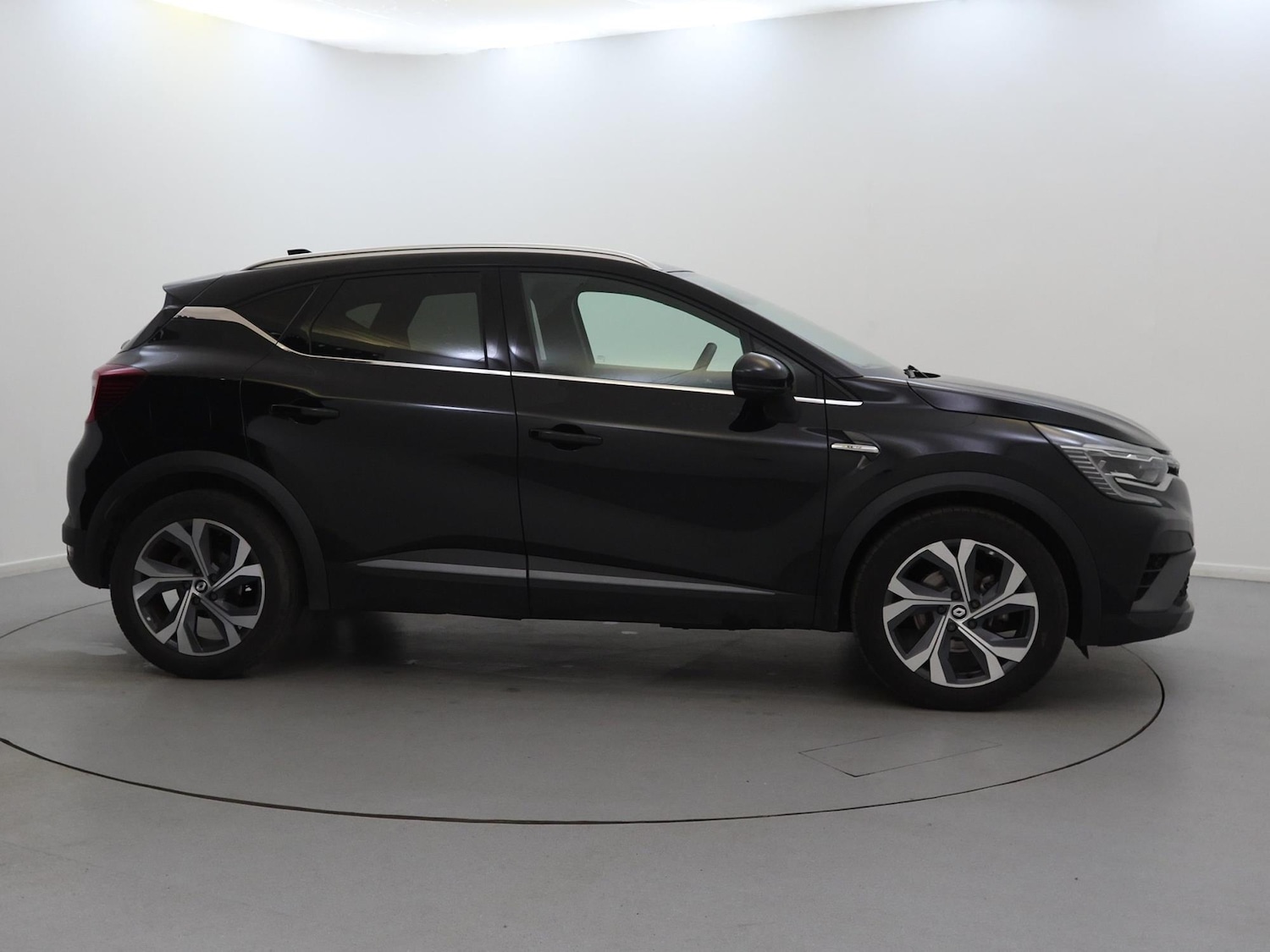 Used Renault Captur 2022 for sale - 76097387: Photo 8