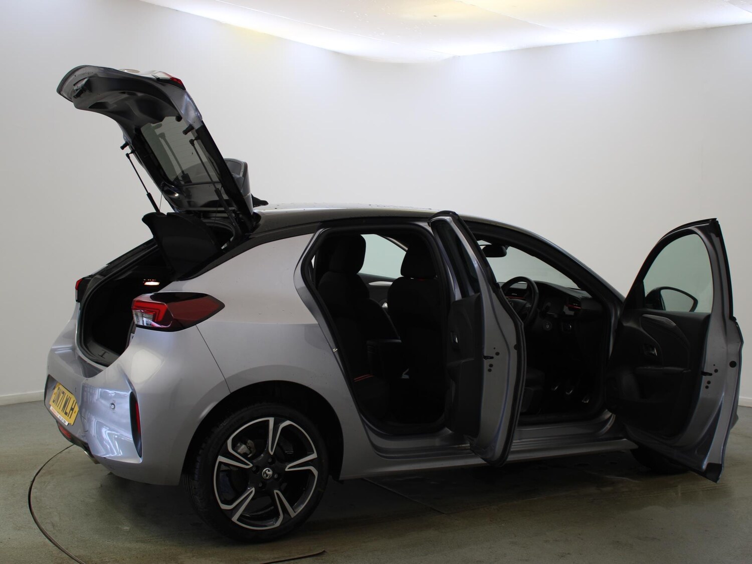 Vehicle 21
