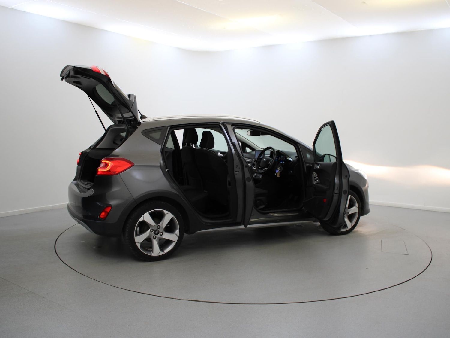 Used Ford Fiesta 2018 for sale - 76503053: Photo 32