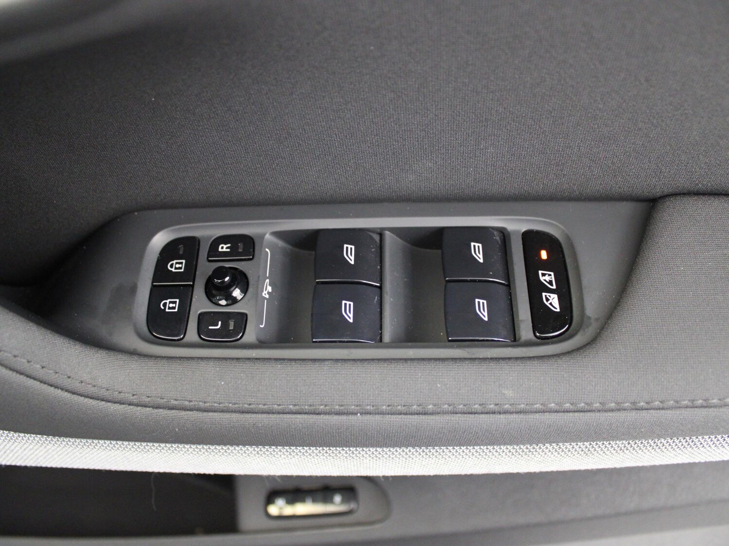 Used Polestar Polestar 2 2021 for sale - 76097393: Photo 42