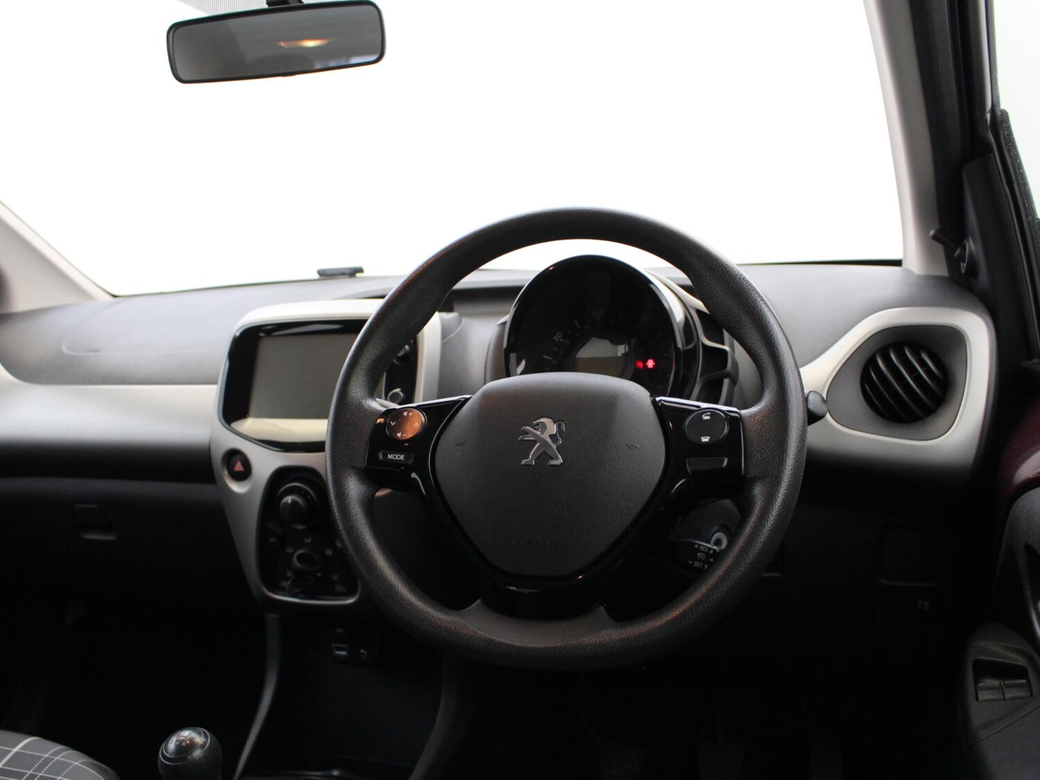 Used Peugeot 108 2017 for sale - 77829363: Photo 14