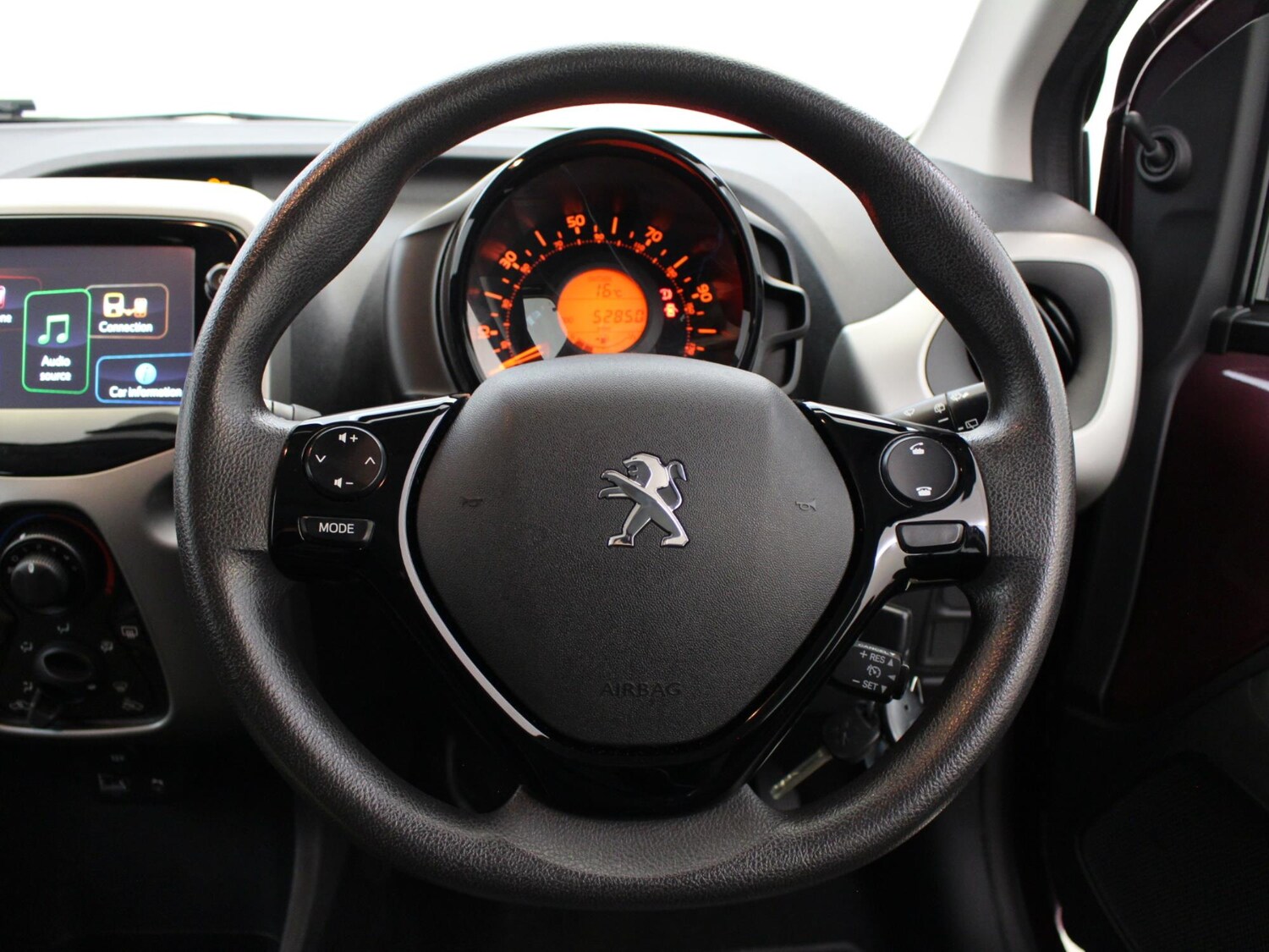 Used Peugeot 108 2017 for sale - 77829363: Photo 22