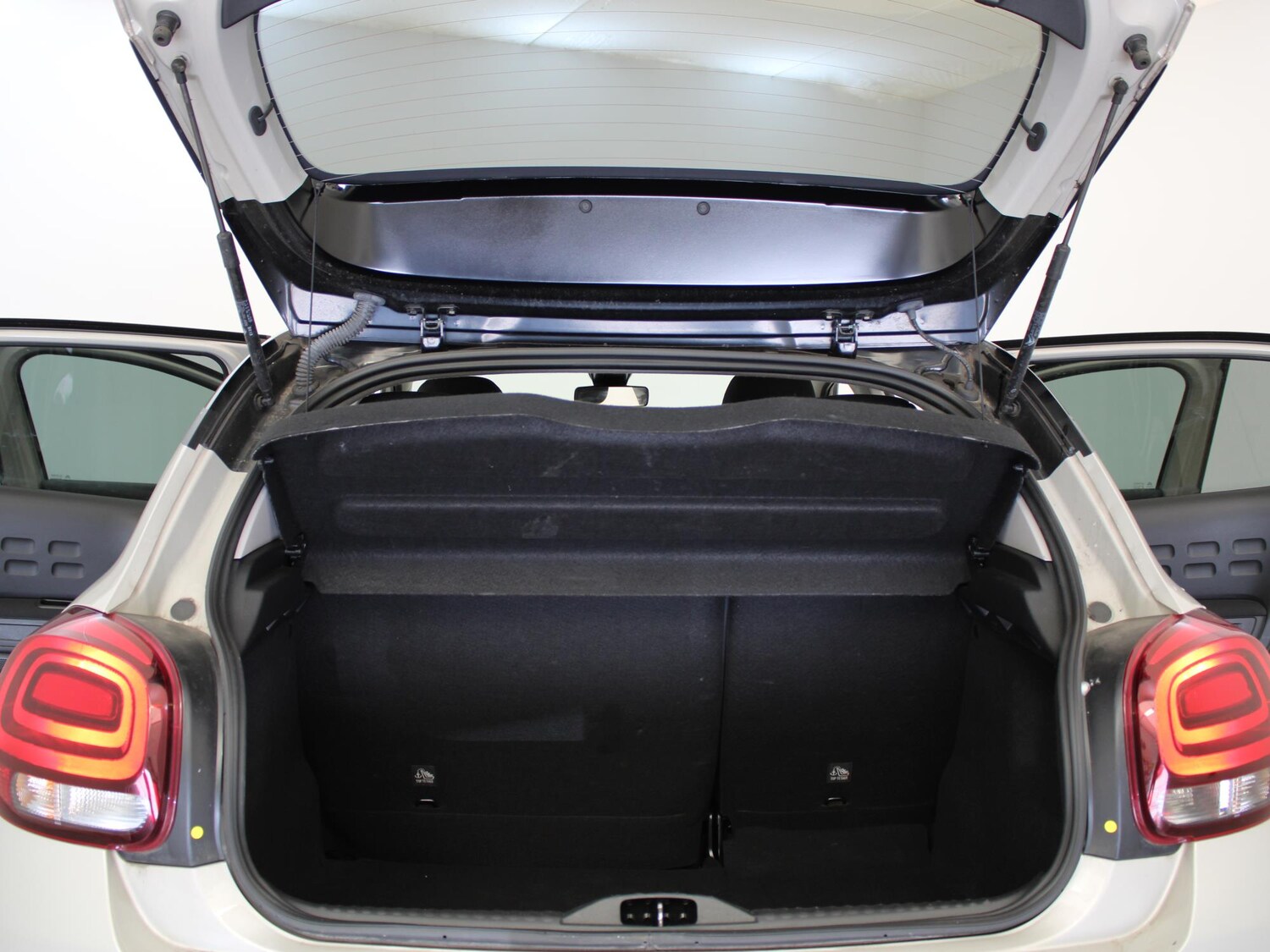 Vehicle 31
