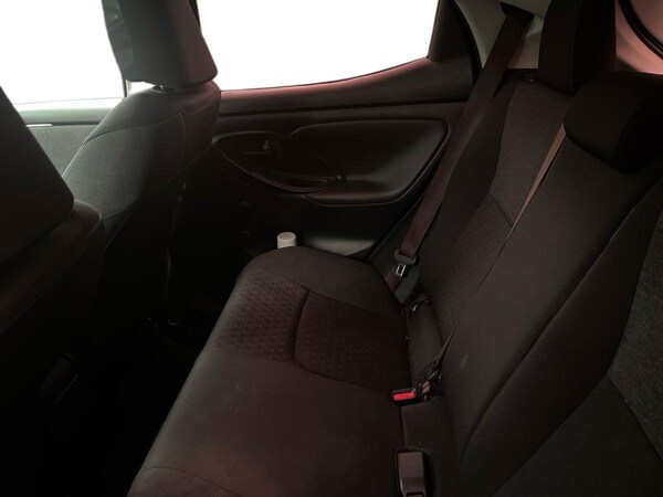 Used Toyota Yaris 2021 for sale - 75392774: Photo 8