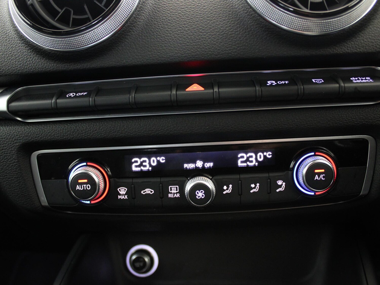 Used Audi A3 2018 for sale - 77601689: Photo 21