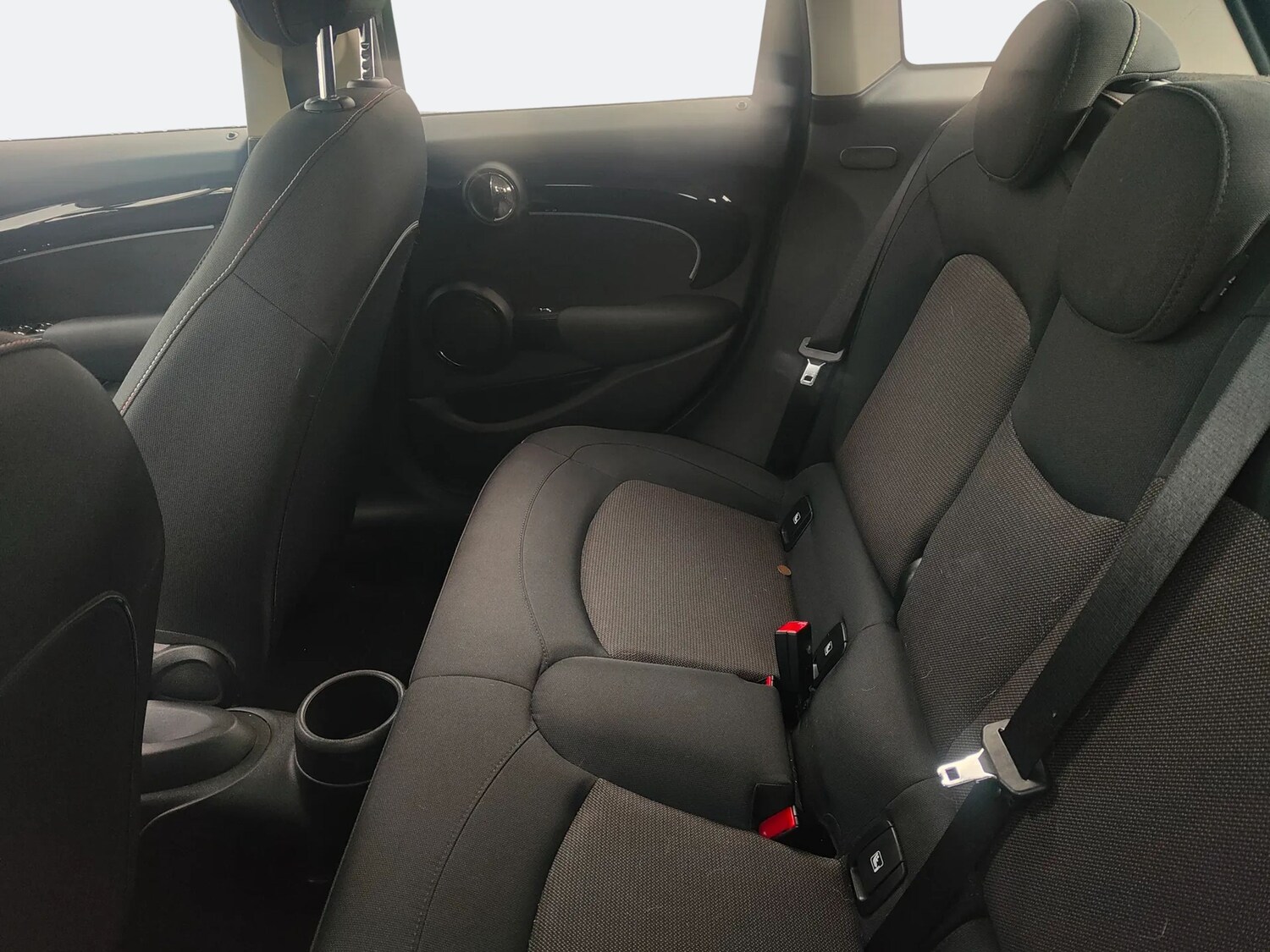 Used MINI Hatch 2022 for sale - 76515909: Photo 5