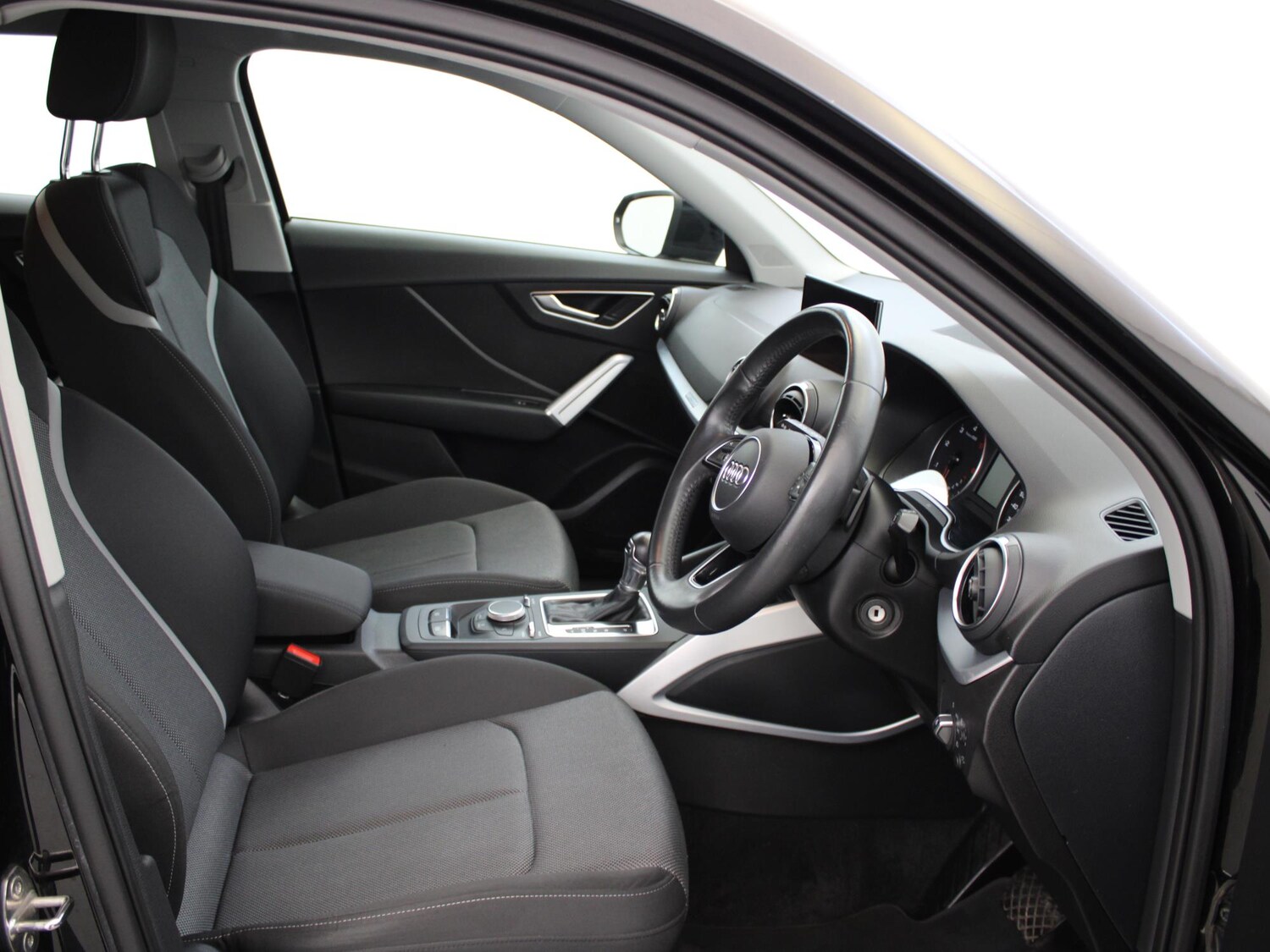 Used Audi Q2 2020 for sale - 78177721: Photo 9