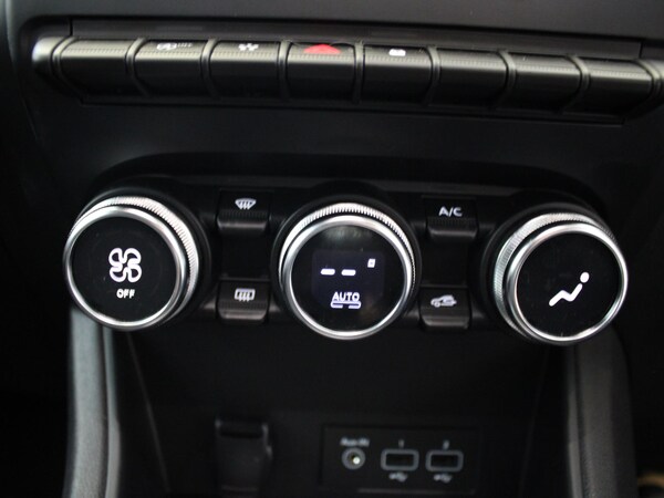 Used Renault Captur 2022 for sale - 75392769: Photo 19