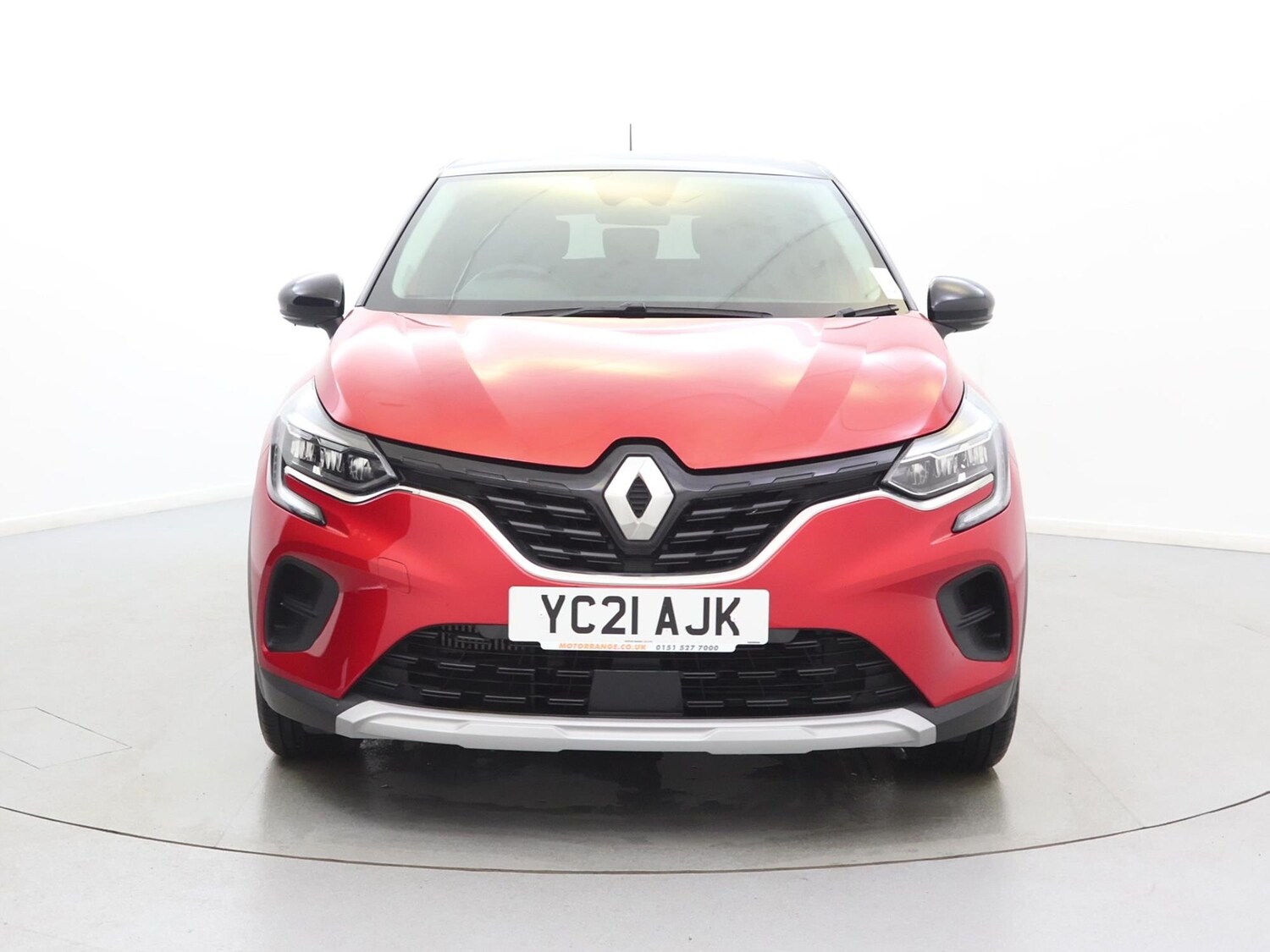 Used Renault Captur 2021 for sale - 76390927: Photo 2