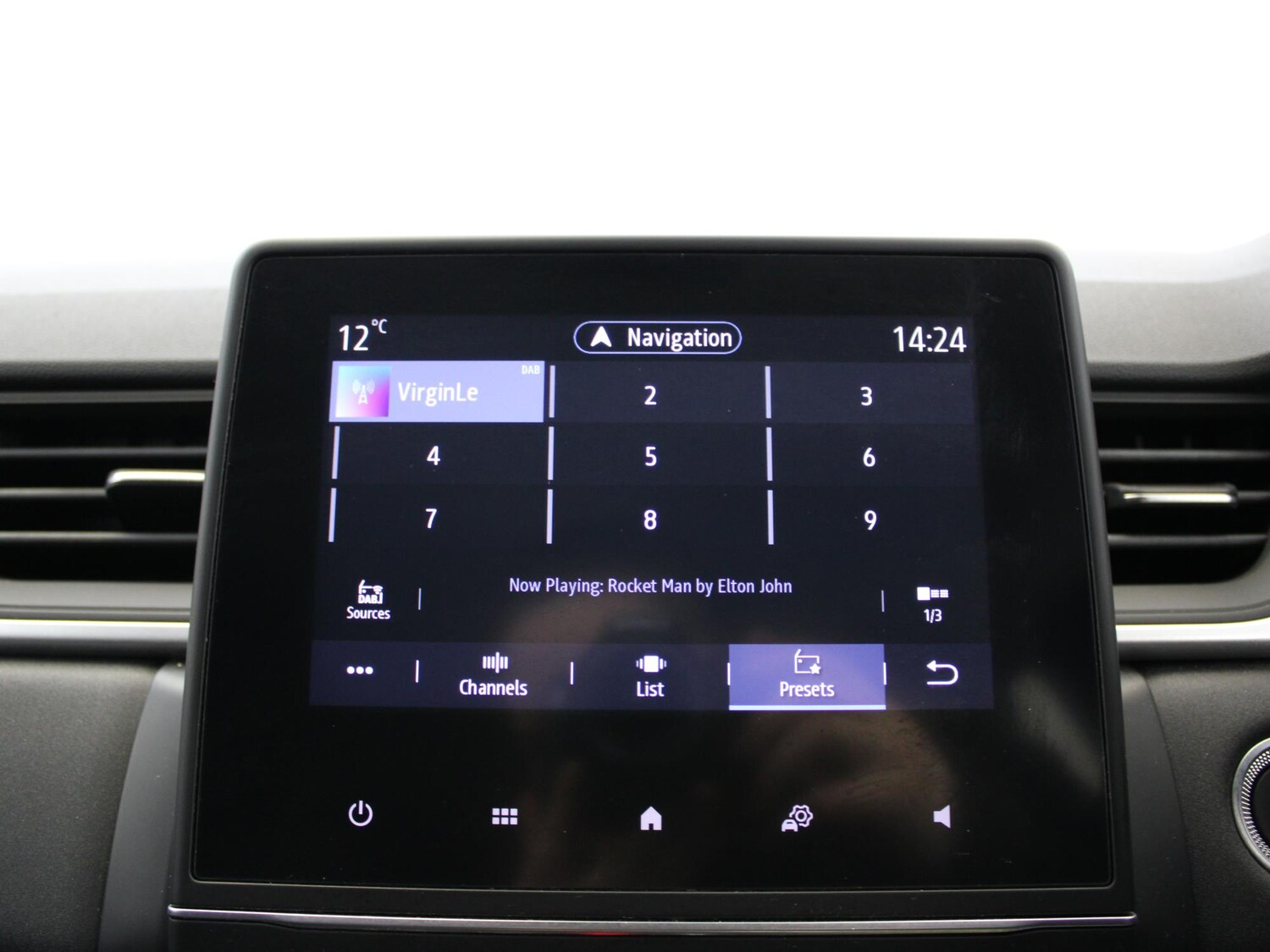 Used Renault Captur 2021 for sale - 76390927: Photo 23