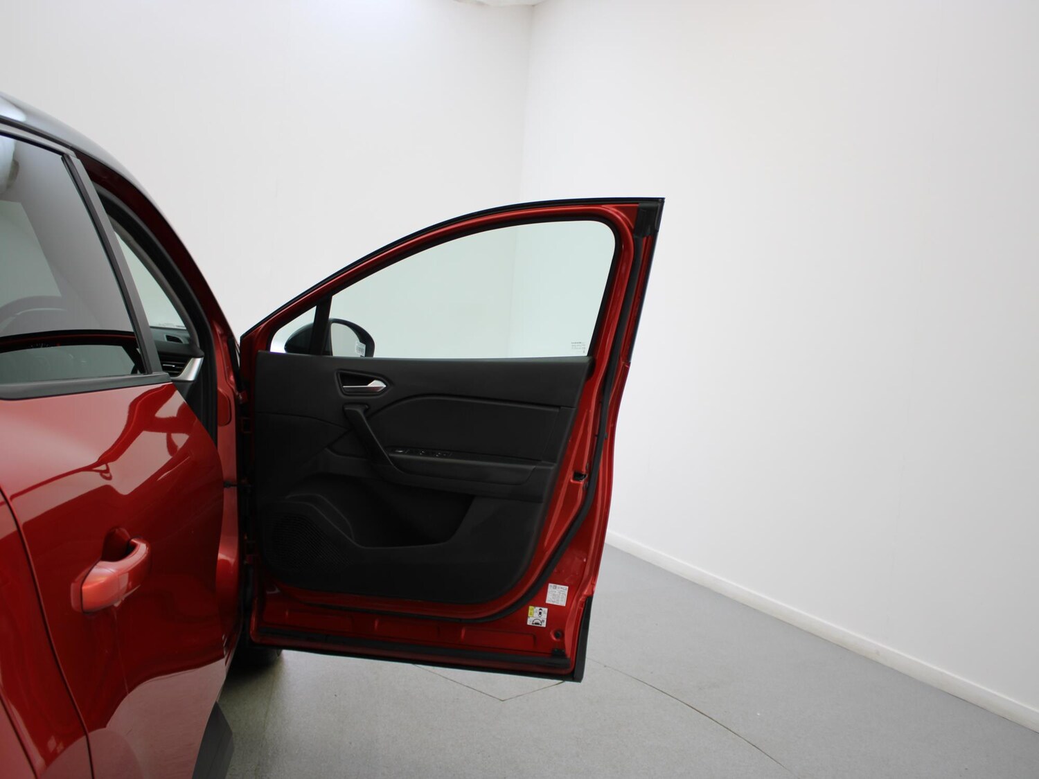 Used Renault Captur 2021 for sale - 76390927: Photo 28